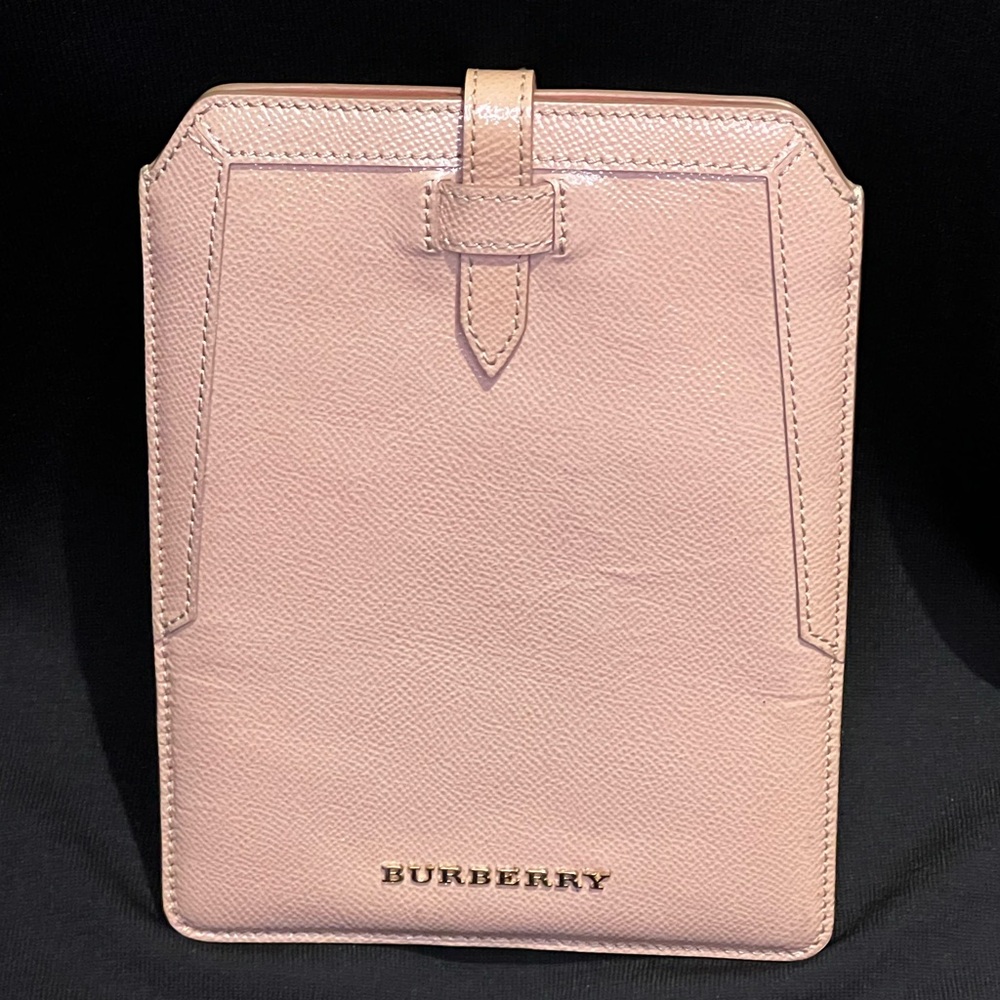 Previously gently loved Burberry pouch/envelope.